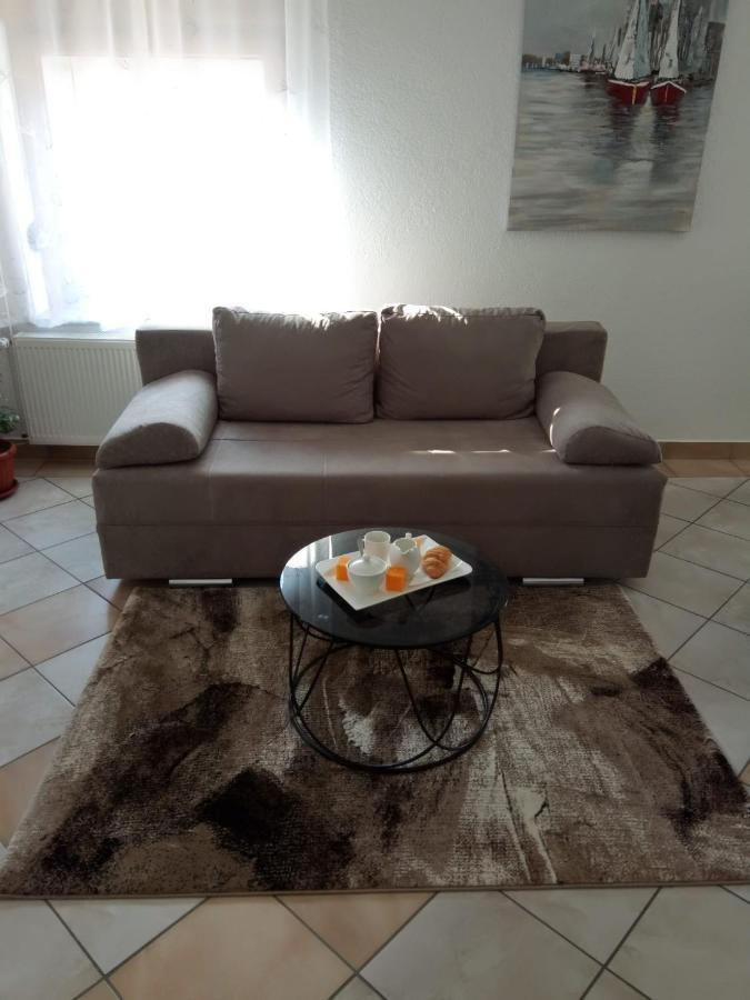 Studio Apartman Kika Otočac Екстериор снимка