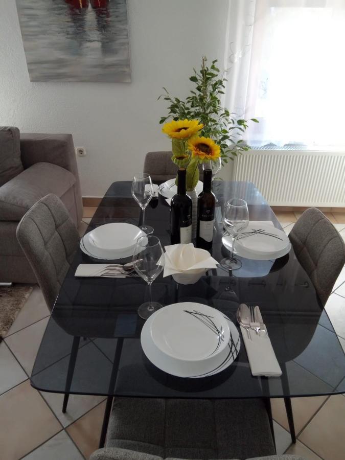 Studio Apartman Kika Otočac Екстериор снимка